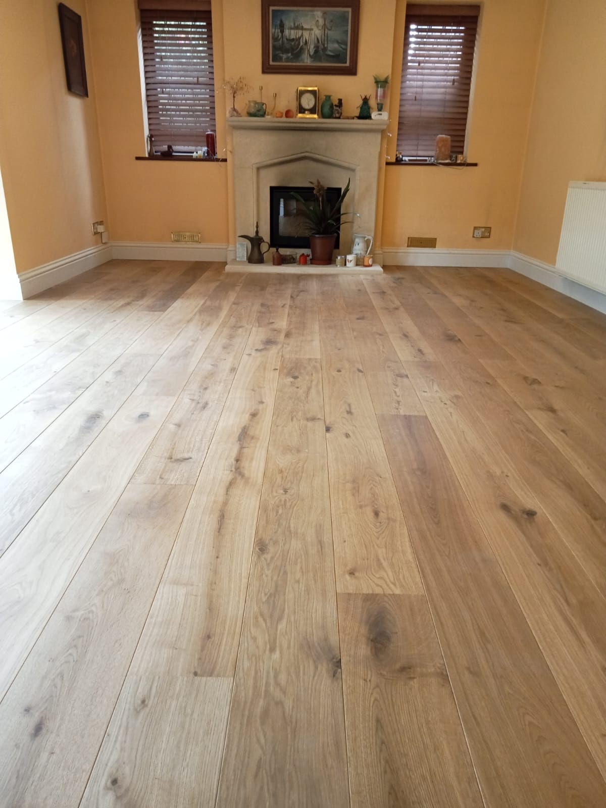 Staki Natural Rustic Oak Plank Wood Flooring, Romsey