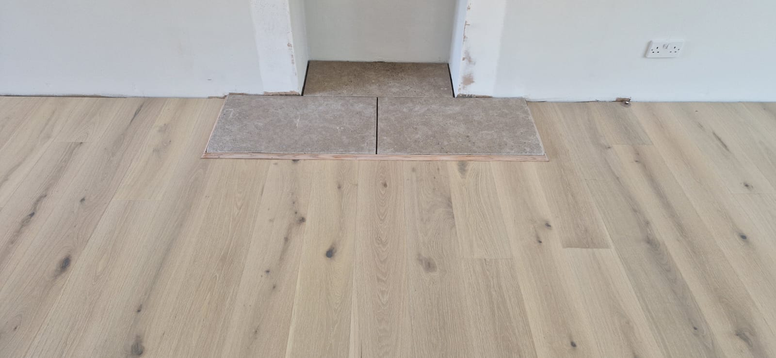 Rustic Oak Plank Wood Flooring Supplied & Fitted in Redlynch, Salisbury