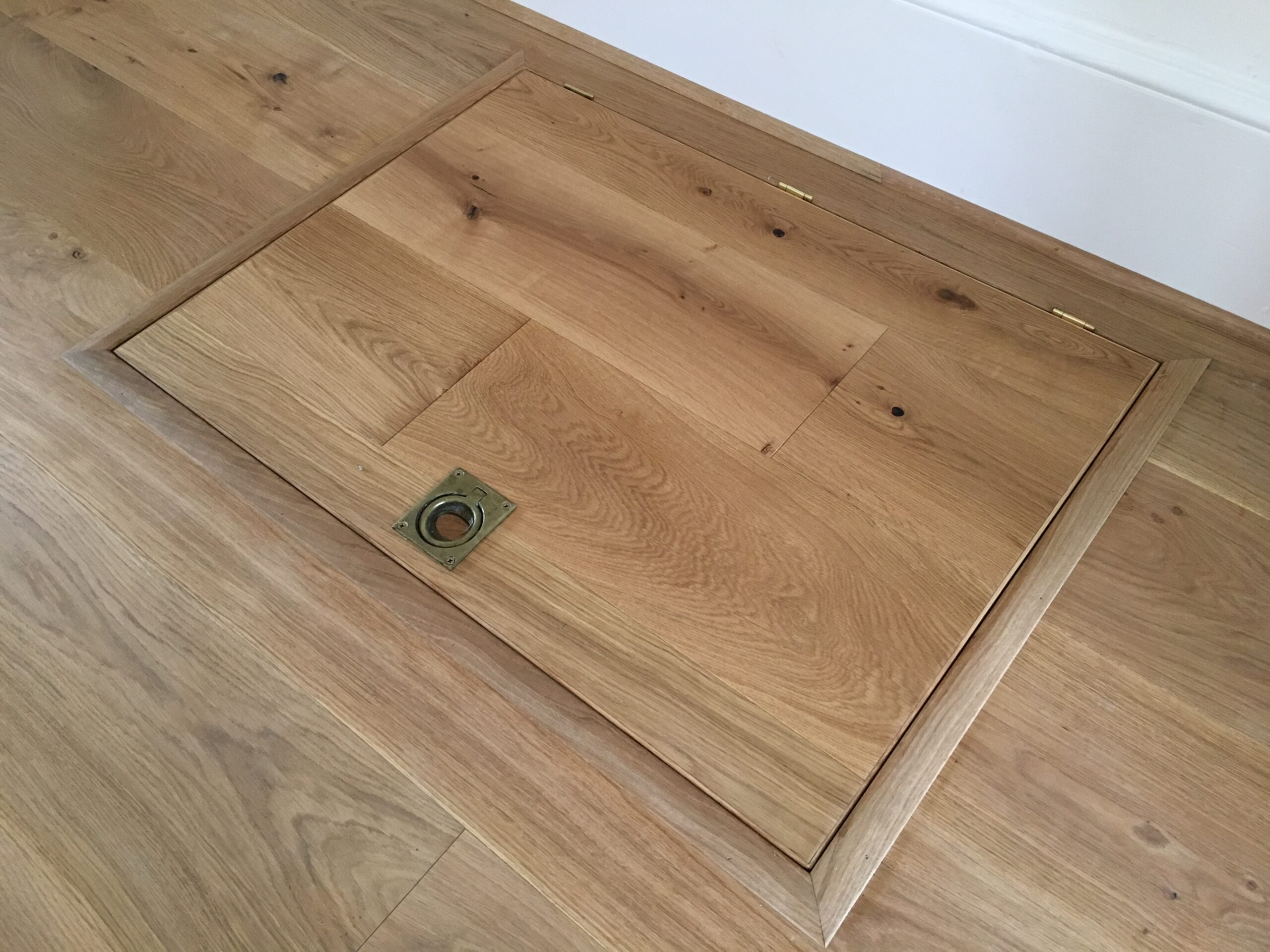Classic Oak Rustic Plank Wood Floor Supplied & Fitted, Shaftesbury