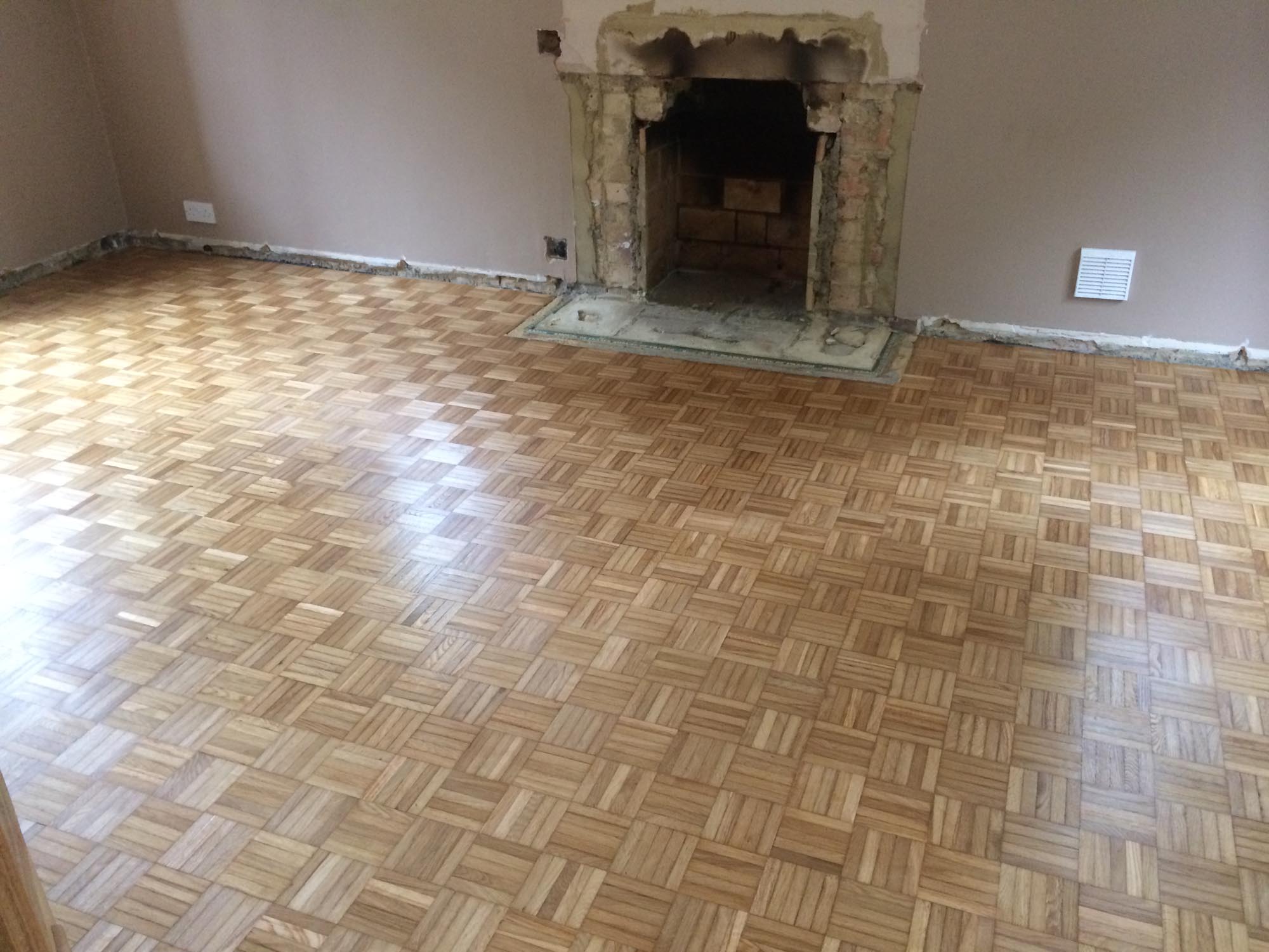Oak parquet Mosaic sanding/repairs and refinishing - Wimborne
