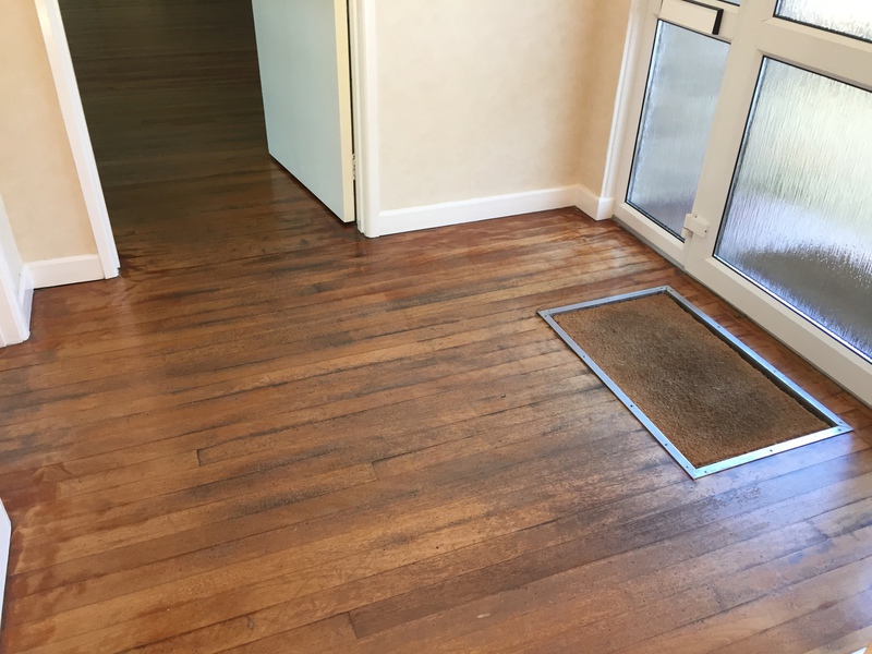 Dust free floor sanding Warminster, repairs, refinishing, floor refurbishing, Warminster