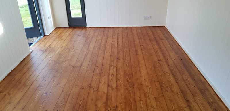 After sanding all the old seal our customer in Warminster picked a new stain from samples we had. This was a mix of old pine and walnut