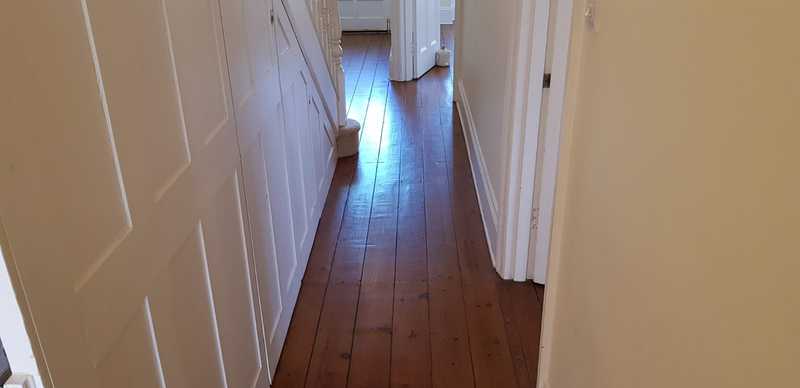Sanding and sealing of stunning pine planks in southampton