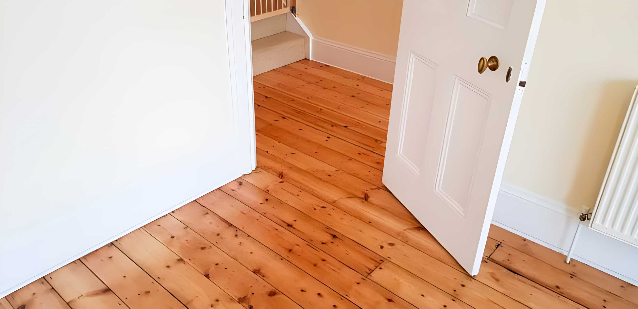 Sanding and sealing of stunning pine planks in southampton