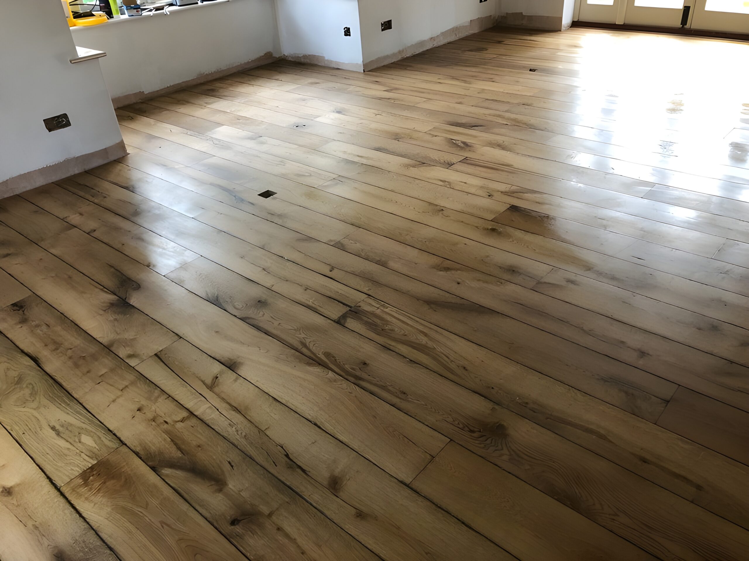 Cracked oak engineered aged flooring - bespoke hand finished perfection - Southampton